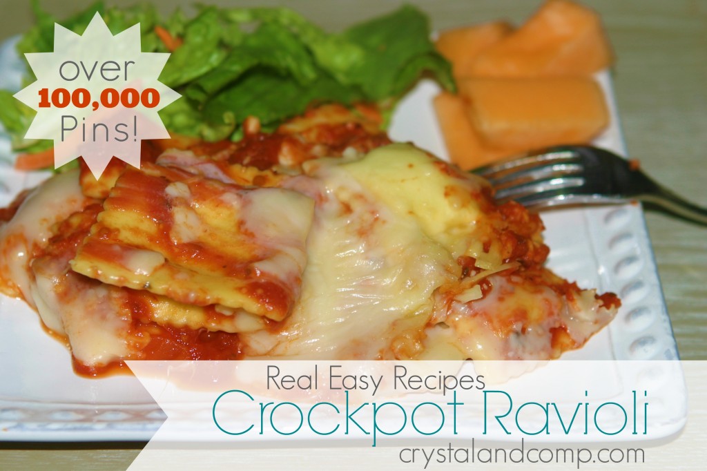 real easy recipes crockpot ravioli from #crystalandcomp