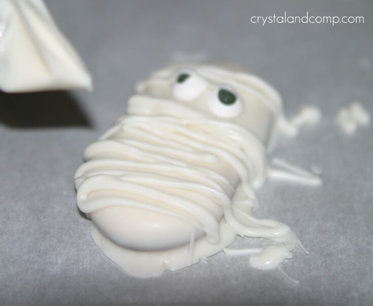 Image for How to Make Mummy Cookies