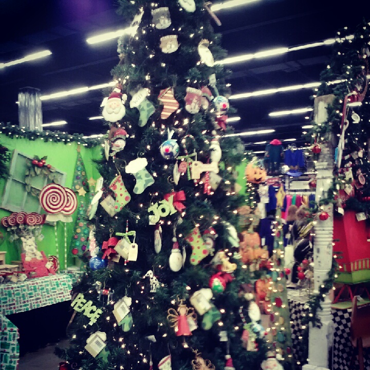 Christmas tree #christmasincowtown