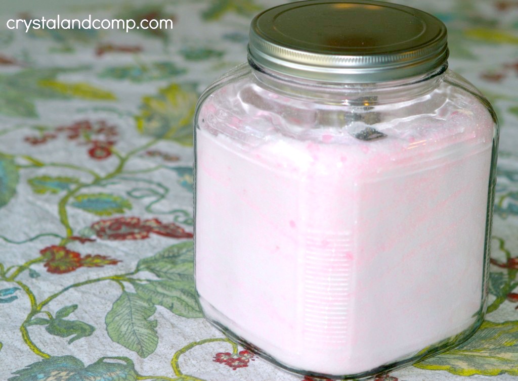 how-to-make-homemade-powder-laundry-detergent-on-a-budget