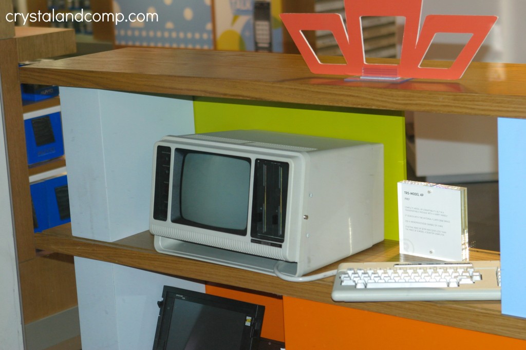 1983 tandy computer