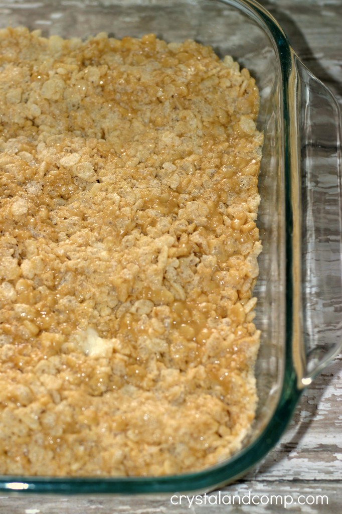 homemade rice krispy treats that are easy to make