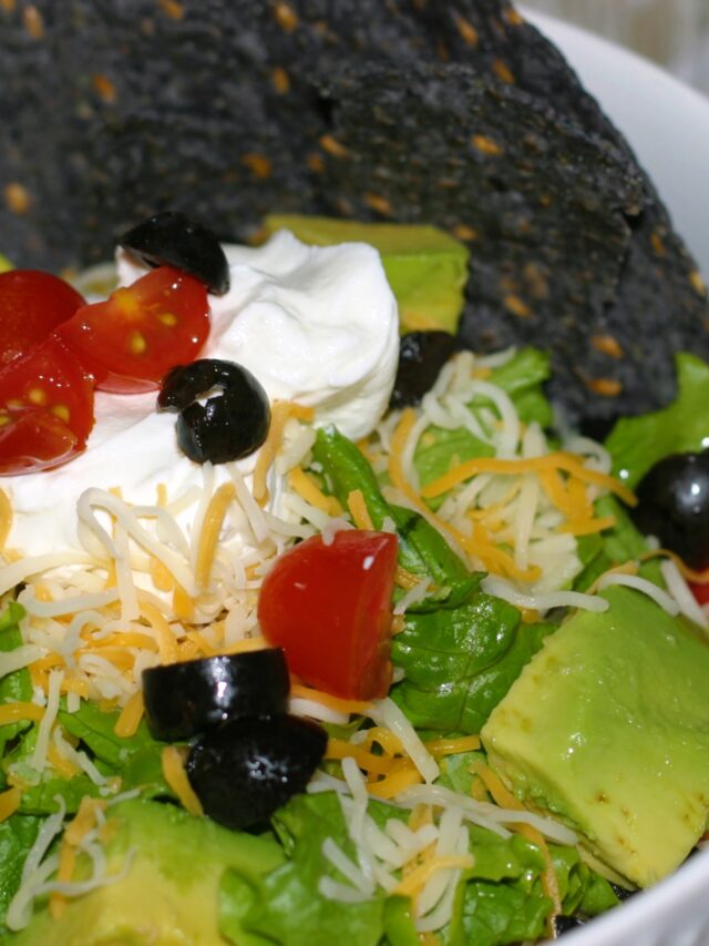 cropped-healthy-taco-salad-1-1.jpg