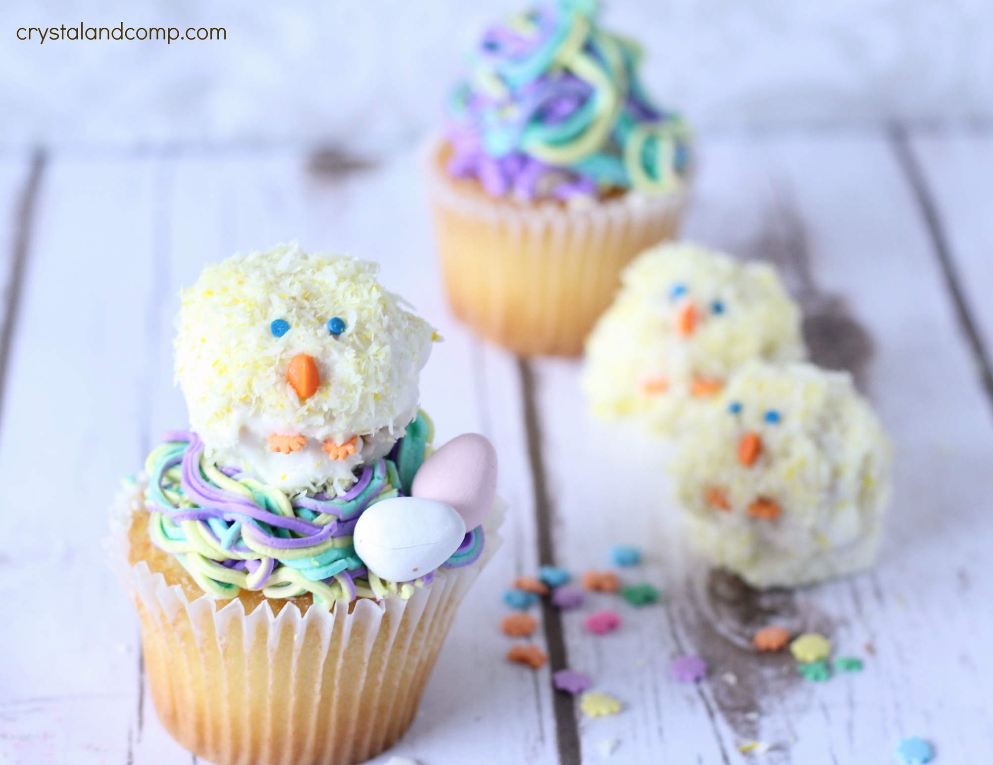 Super Easy to Make Easter Chick Cupcake Toppers