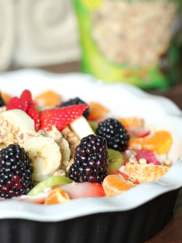 cropped-fruit-pie-for-breakfast-1.jpg