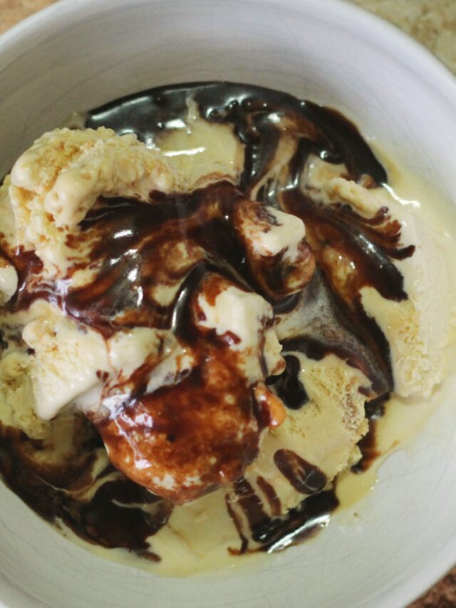 cropped-homemade-chocolate-ice-cream-sauce.jpg
