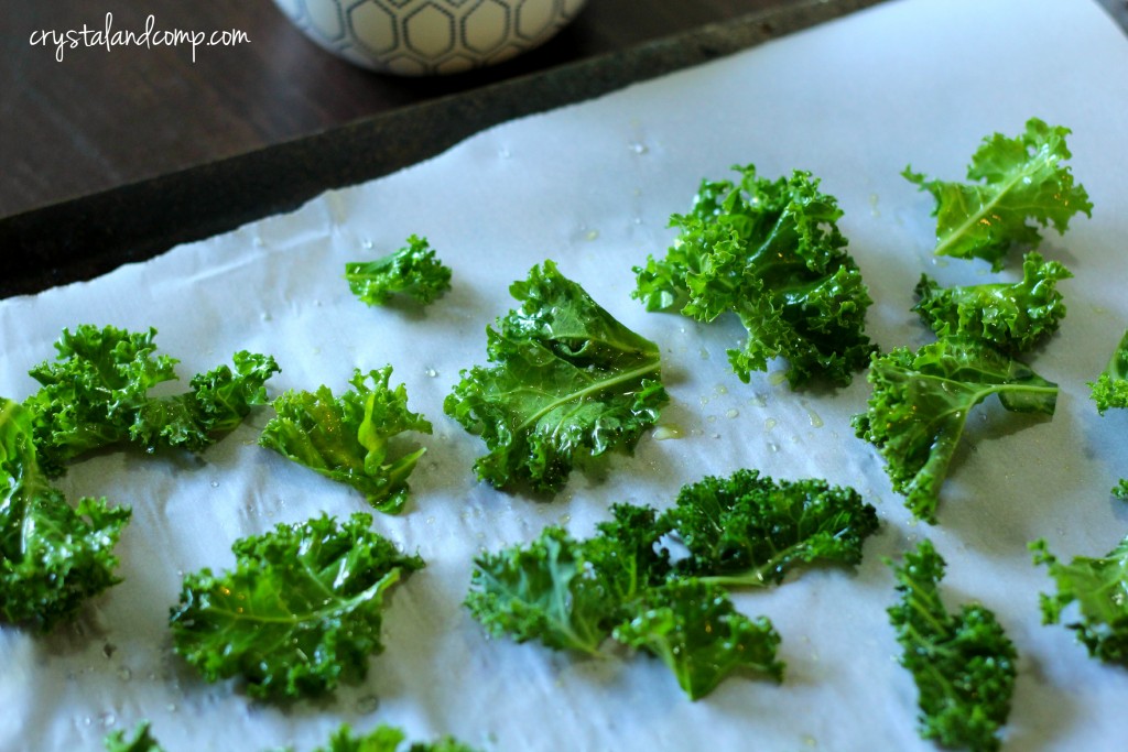 what to do with kale chips from your CSA (1)