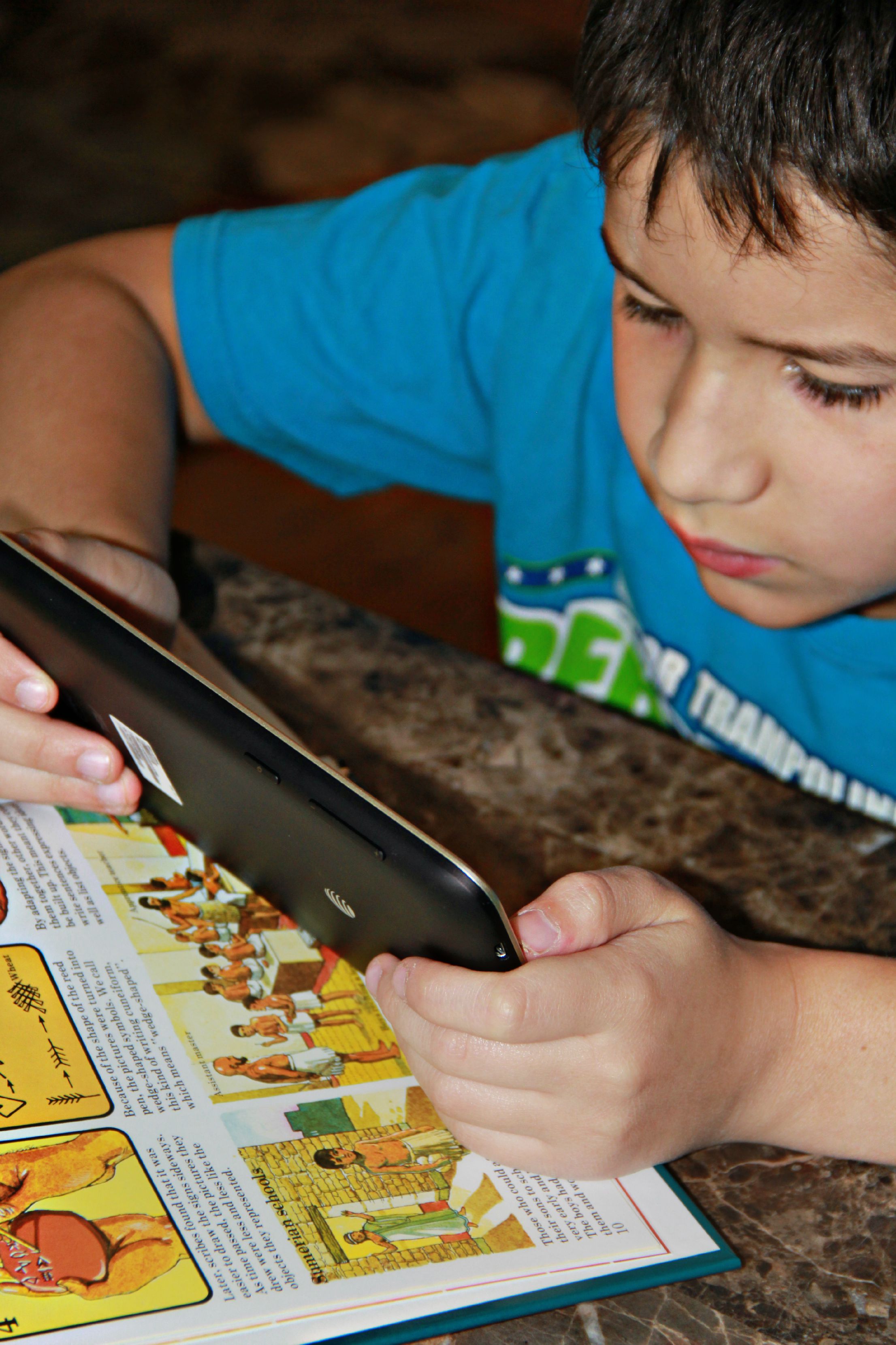Incorporating a Tablet Into Your Homeschool Day