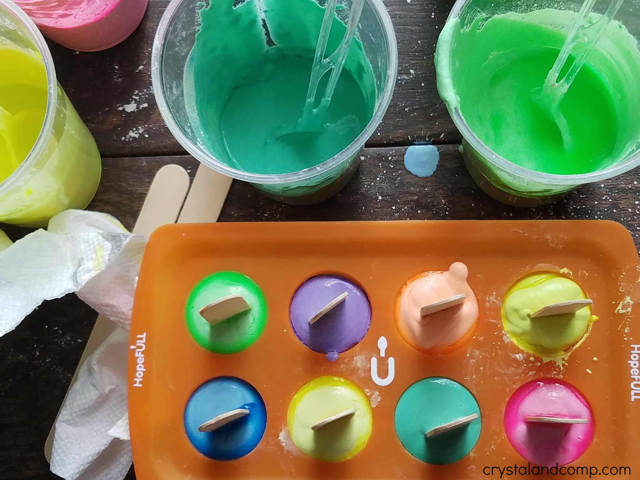 How to make silicone and corn starch molds for plaster rocks 