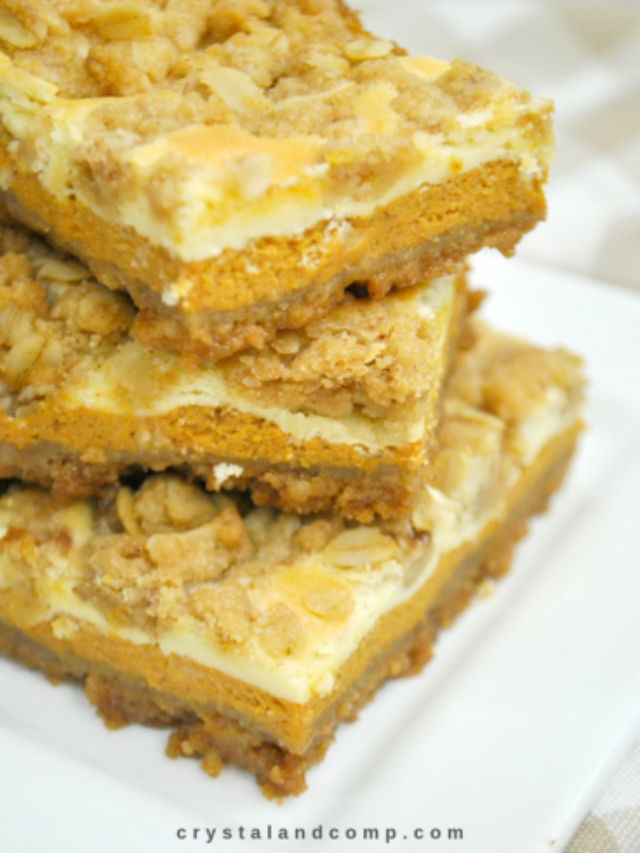 pumpkin spice streusel bars
