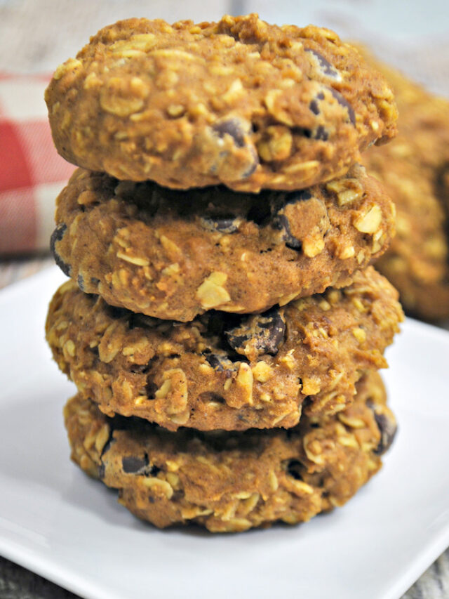 cropped-Pumpkin-Oatmeal-cookie-4-1.jpg