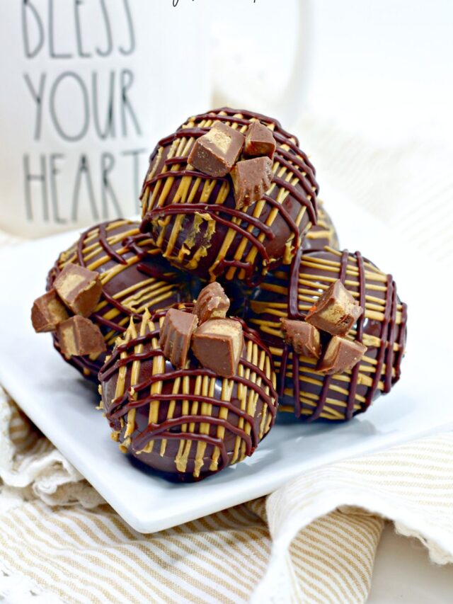 cropped-reeses-hot-cocoa-bomb-3.jpg