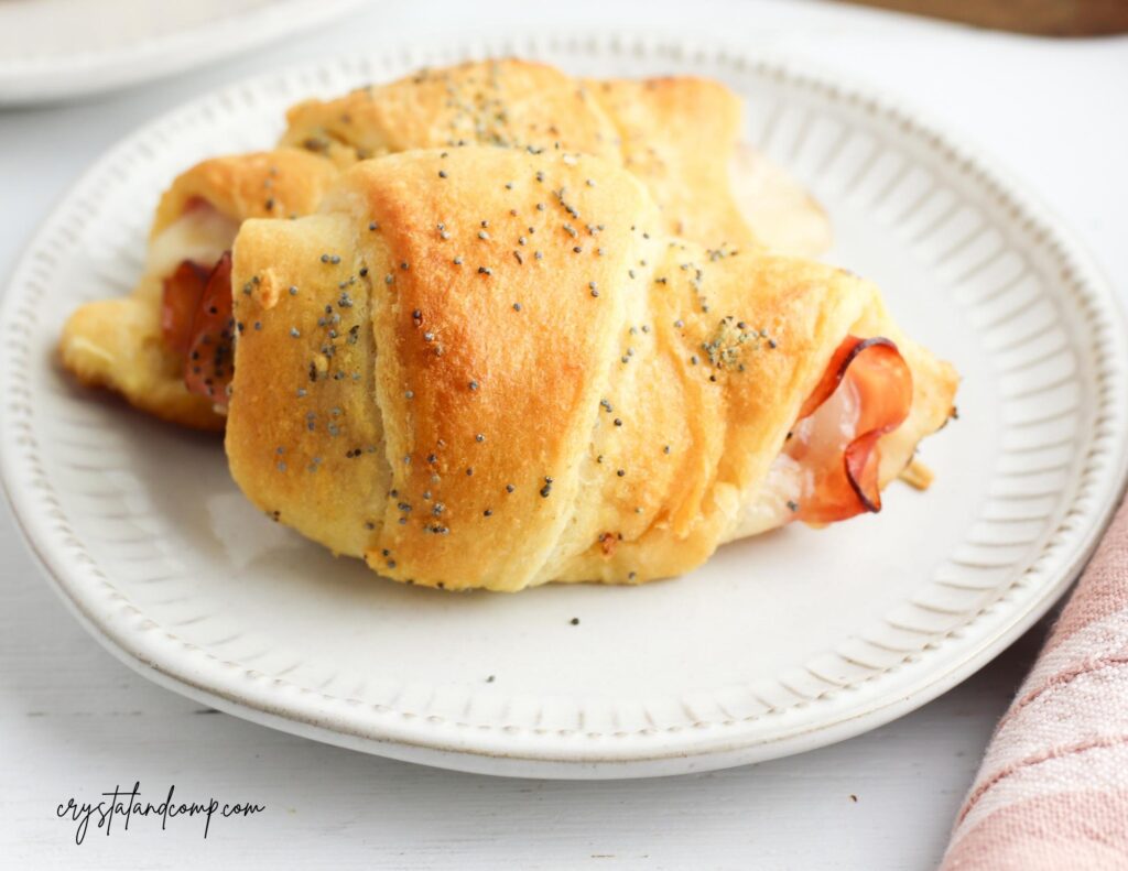 ham and cheese crescent rolls with seasonings