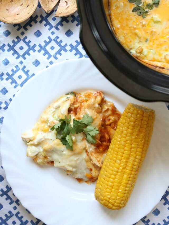 crockpot-chicken-enchilada-casserole-featured--scaled