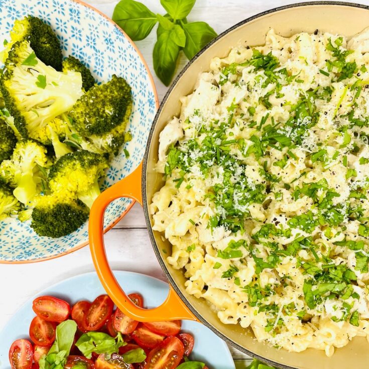 Image for Creamy Garlic Chicken Pasta