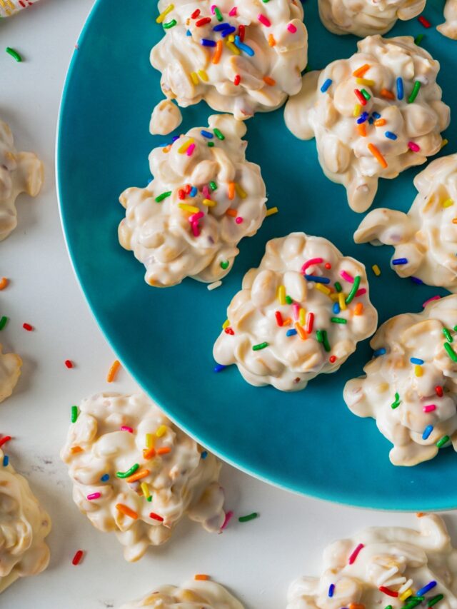 crockpot candy recipe with sprinkles