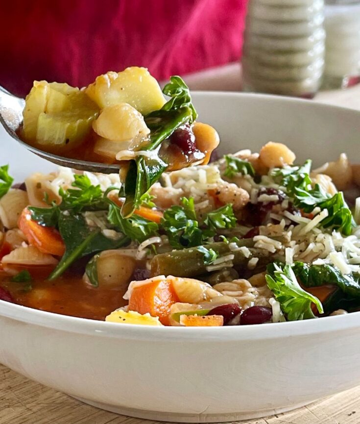 Image for Healthy Olive Garden Minestrone Soup