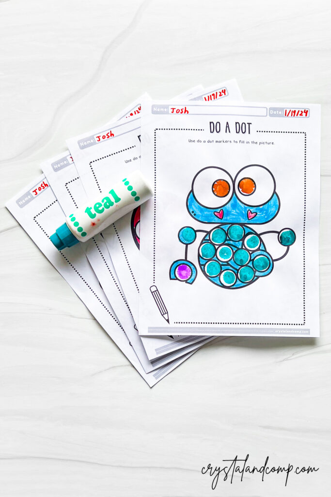 Valentine Robot Do a Dot Printable art
