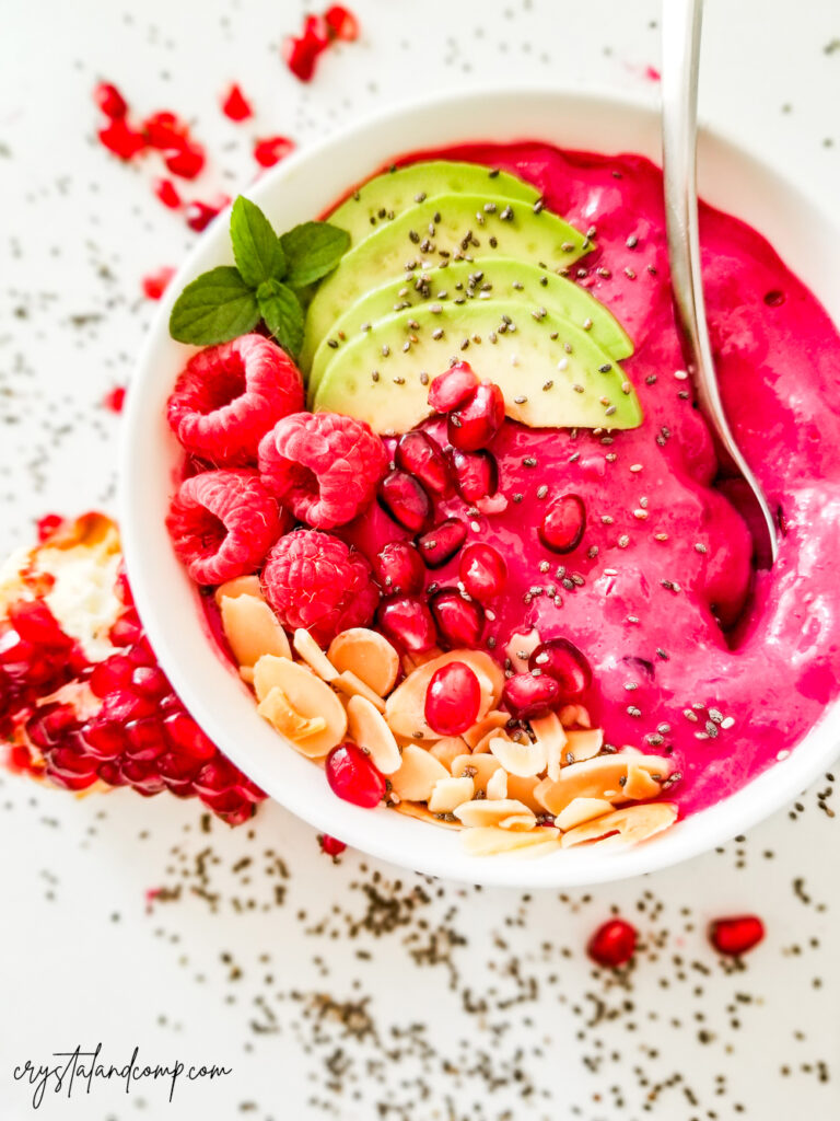 Pomegranate Smoothie Bowl Recipe with mint