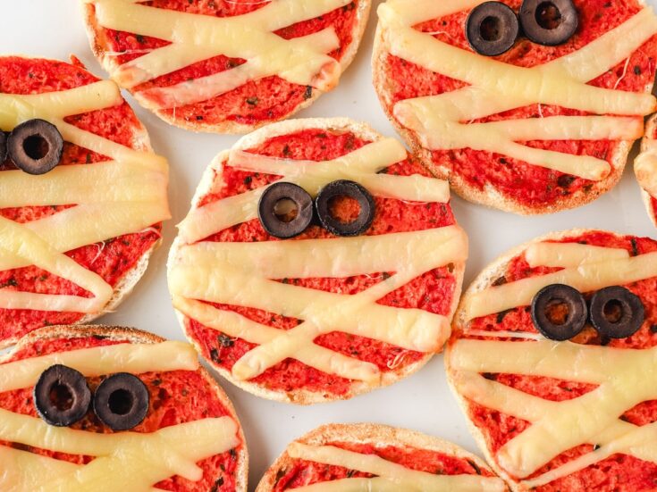Image for Mummy Pizzas
