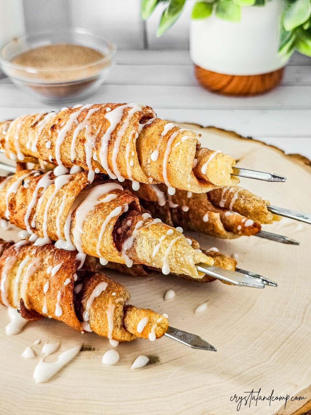 campfire cinnamon roll ups on skewers