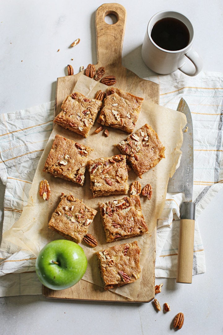 Image for Cinnamon Pecan Apple Squares