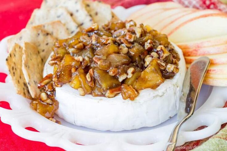 Image for Baked Brie with Apple and Pecans 