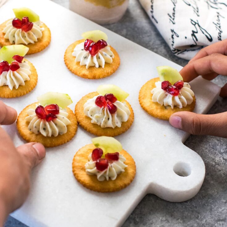 Image for 10- Minute Cucumber Cream Cheese Cracker